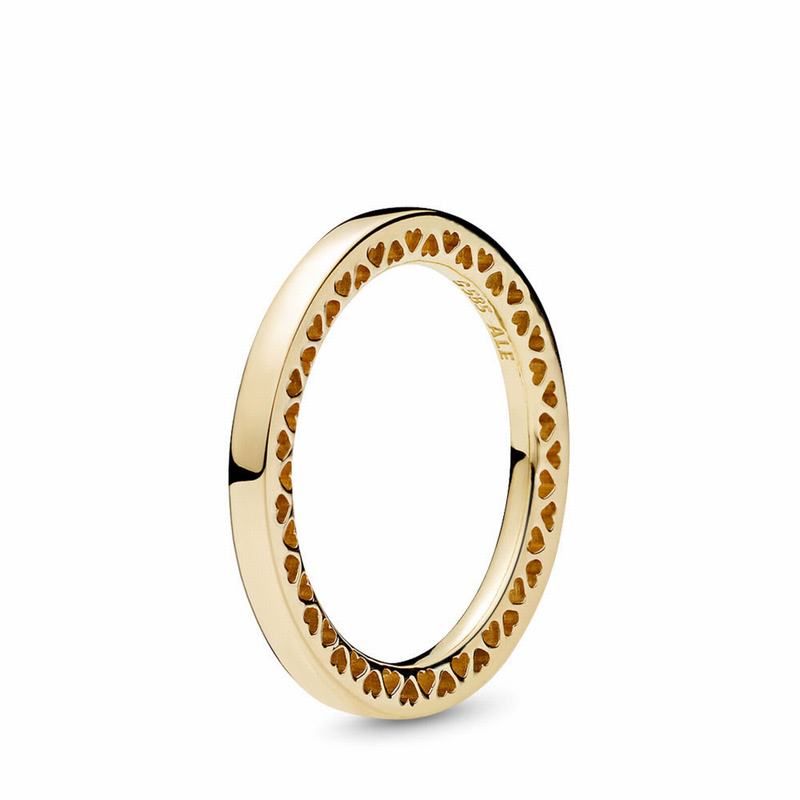 Classic Hearts of PANDORA Stackable Ring Gold Egypt RO1285073